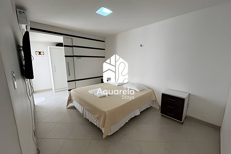 Suíte Guajará / Tripla e privativa com sala e cozinha compar