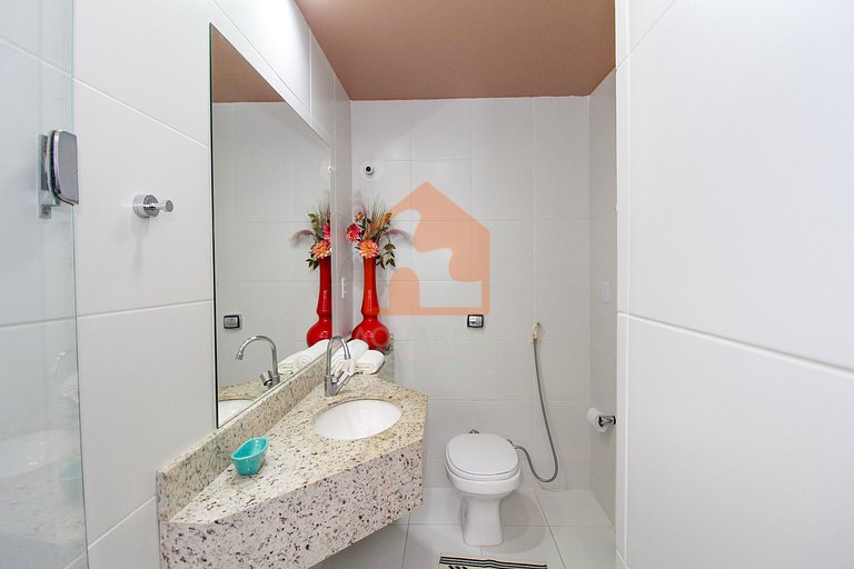 Suíte Estação das Docas / Quadrupla privada com sala e cozin