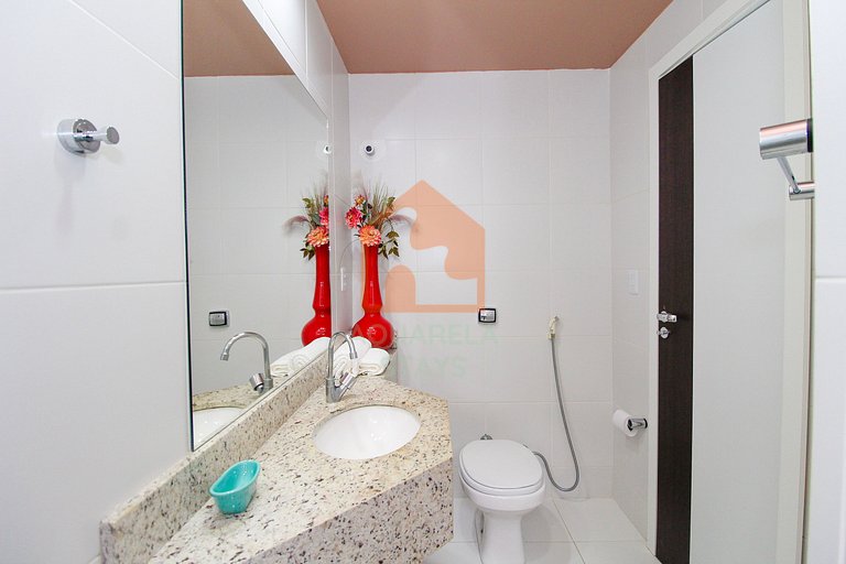 Suíte Estação das Docas / Quadrupla privada com sala e cozin