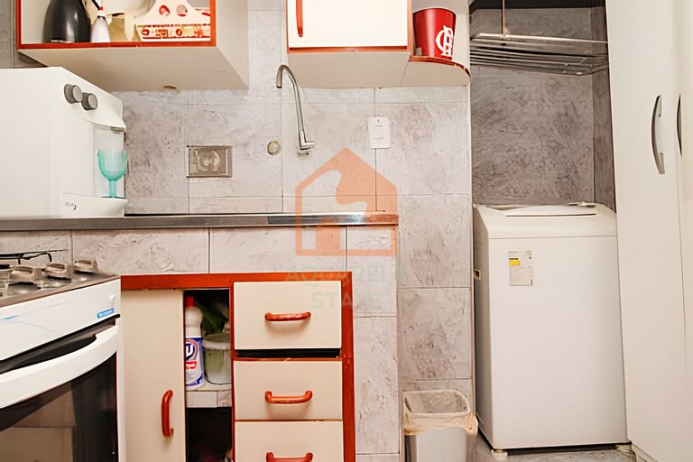 Apartamento econômico na praia de Copacabana