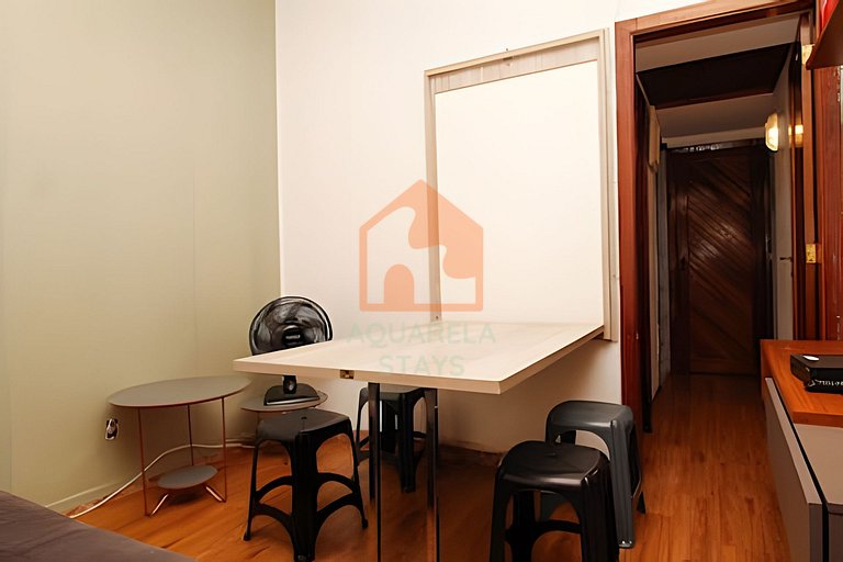Apartamento econômico na praia de Copacabana