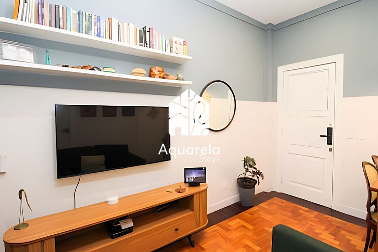 Brisa de Copa | Apto moderno em prédio Art Déco