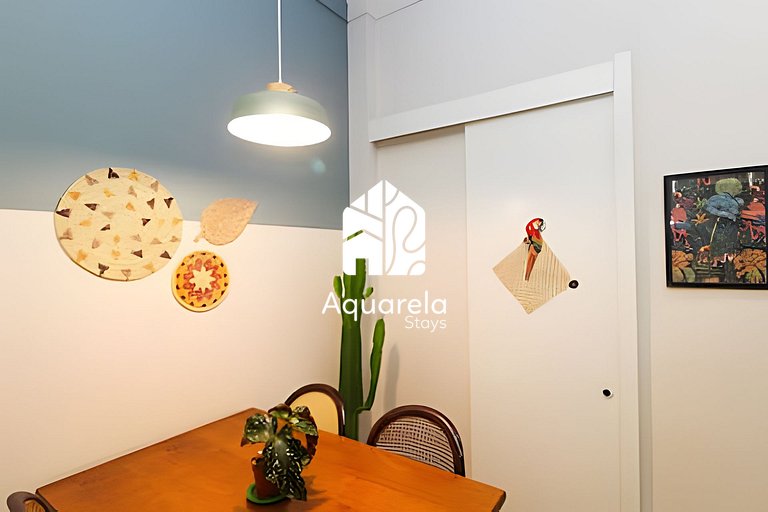 Brisa de Copa | Apto moderno em prédio Art Déco