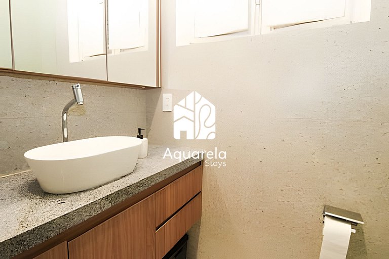 Brisa de Copa | Apto moderno em prédio Art Déco