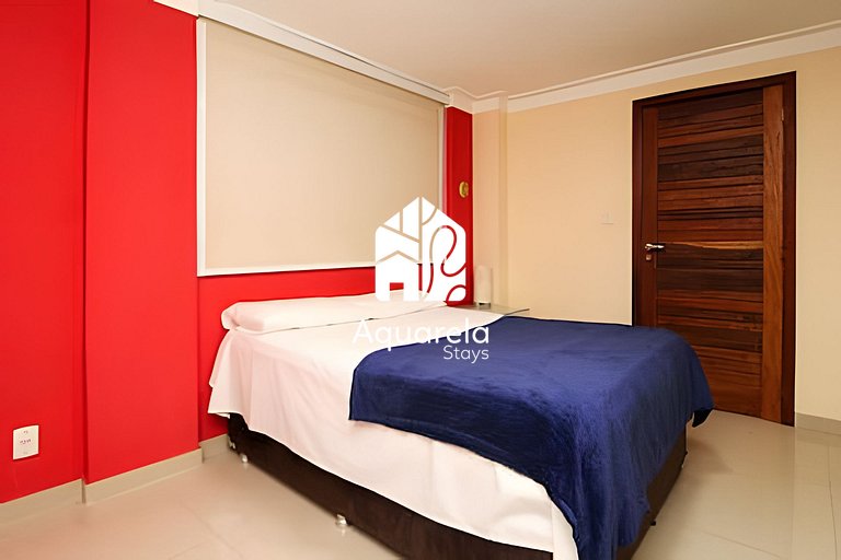 Casa moderna c/ piscina, área de lazer e coworking