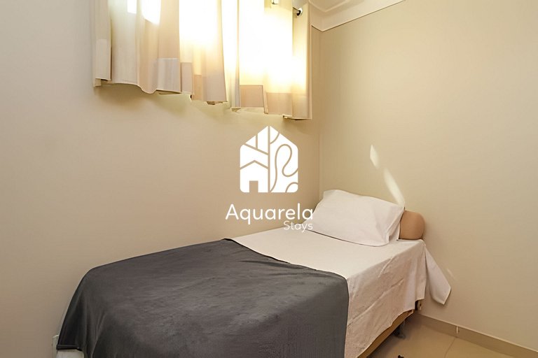 Casa moderna c/ piscina, área de lazer e coworking