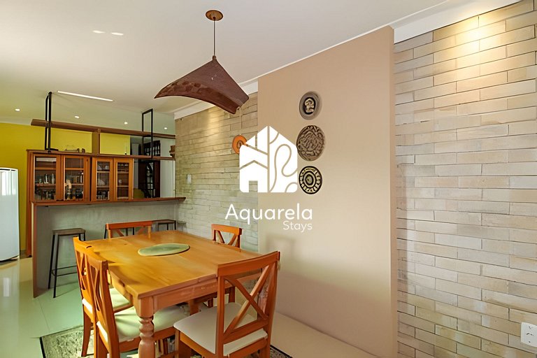 Casa moderna c/ piscina, área de lazer e coworking