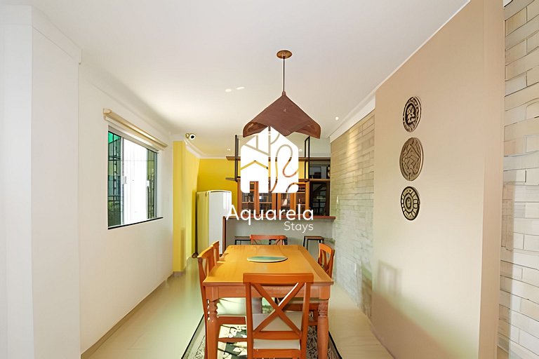Casa moderna c/ piscina, área de lazer e coworking