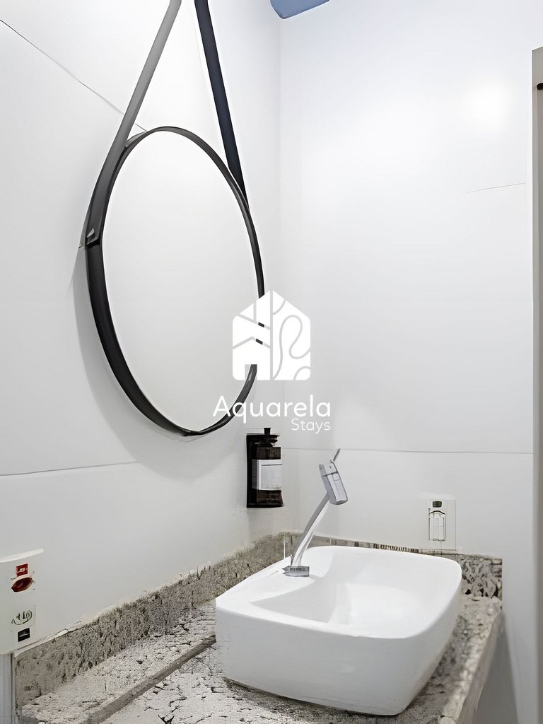 Studio Barão 143 | Copanema | by Aquarela Stays